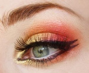 coral eye makeup.jpg